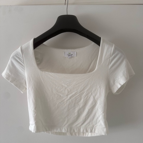 White crop top - Picture 1 of 3